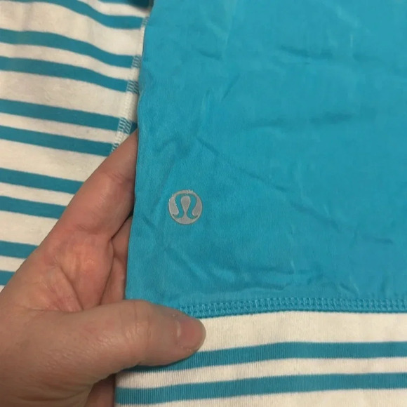 Lululemon Voyage Pullover *TencelTwin Stripe Spry Blue / Spry Blue - Picture 11 of 11